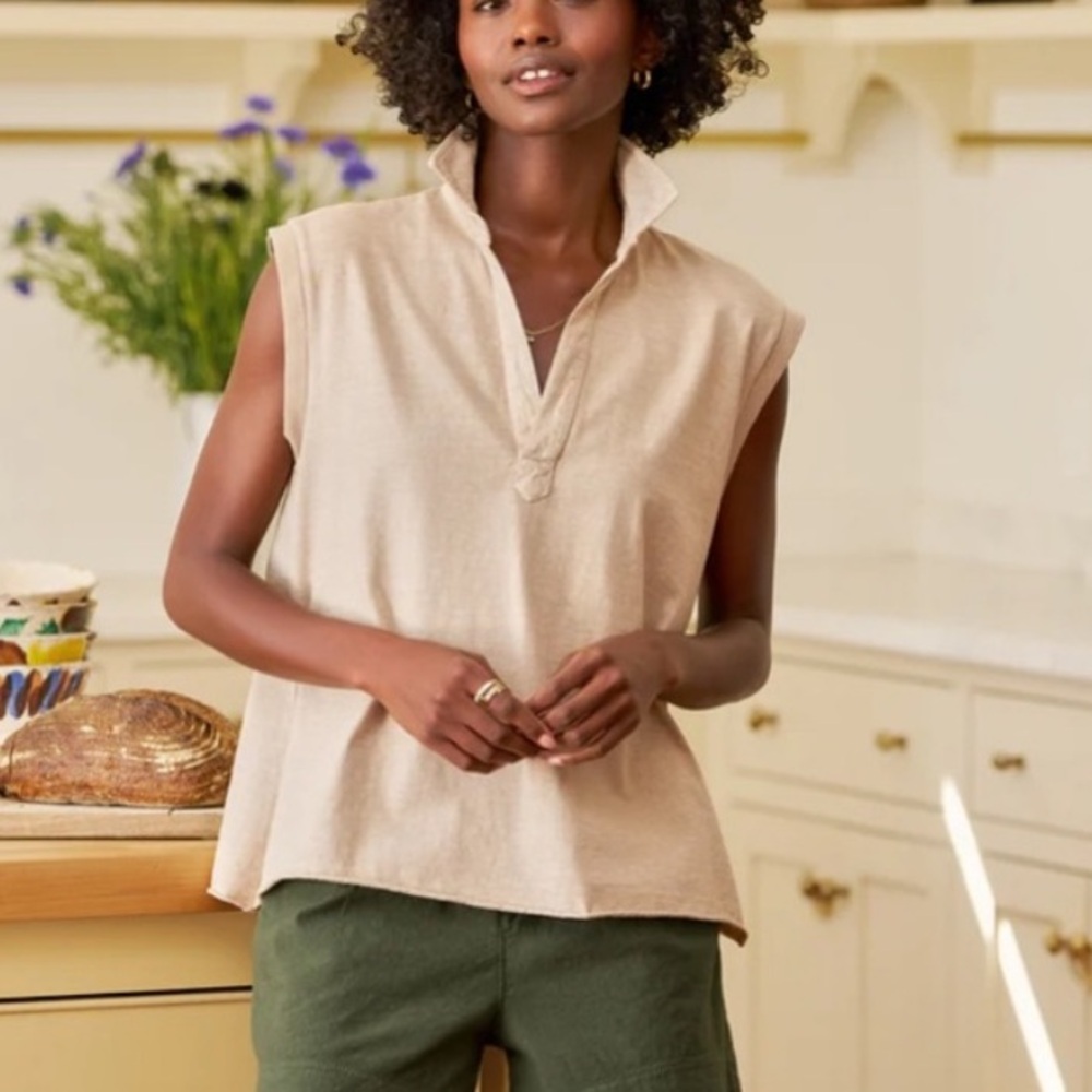 Frank & Eileen Olivia Popover Collared Sleeveless Boxy Henley Tank in Desert L